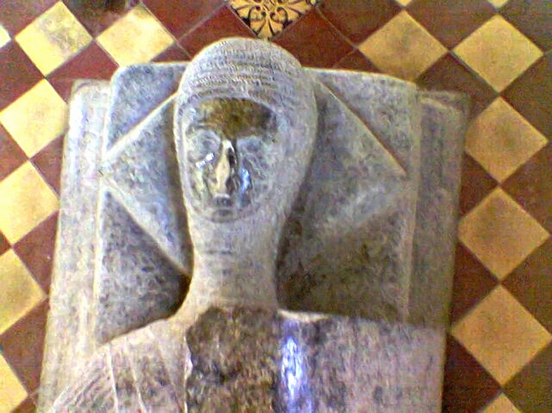 Castle Ashby knight death mask