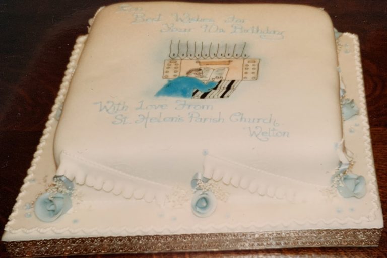 Ron Jowett 90th cake